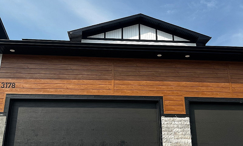 Brand New Duplex Ava...