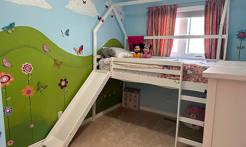 House For Sale - Sil...