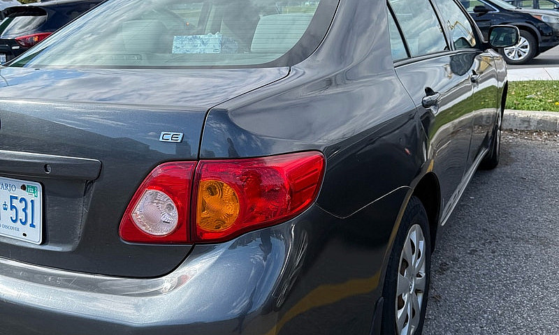 2009 Toyota Corolla ...