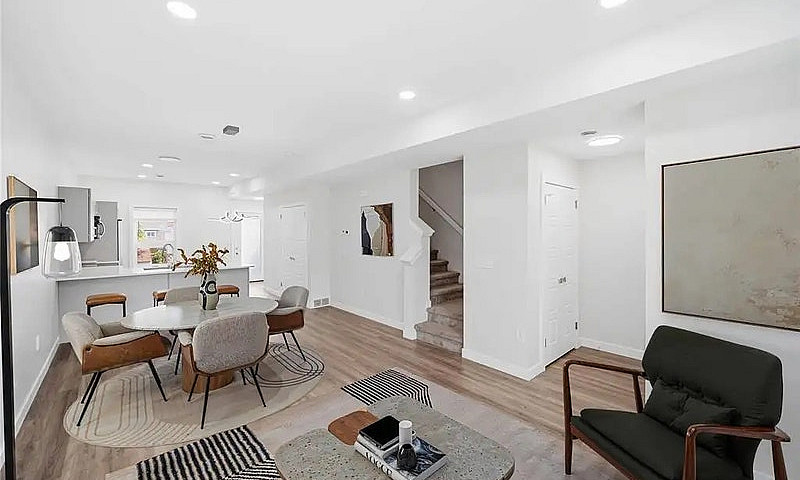 Private Sale! House ...