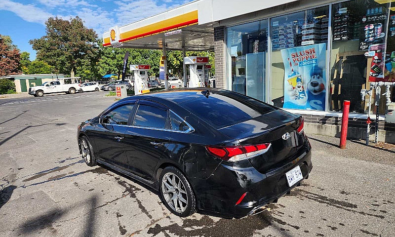 Hyundai Sonata ...