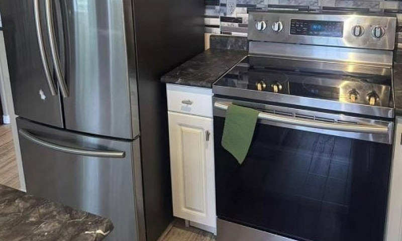 Townhouse For Rent E...