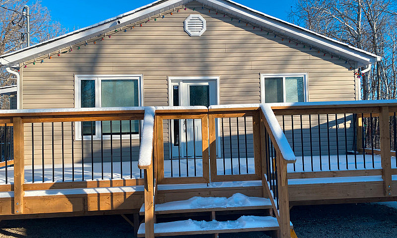 St. Laurent House Fo...