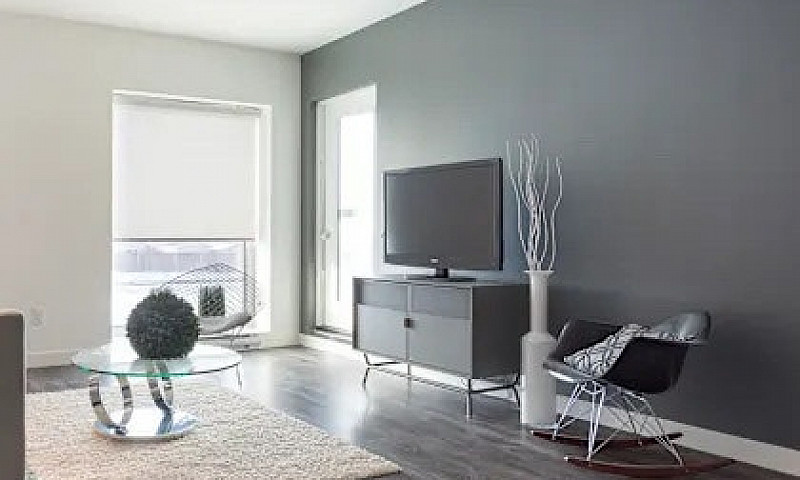 Stunning 2 Bed 2 Bat...