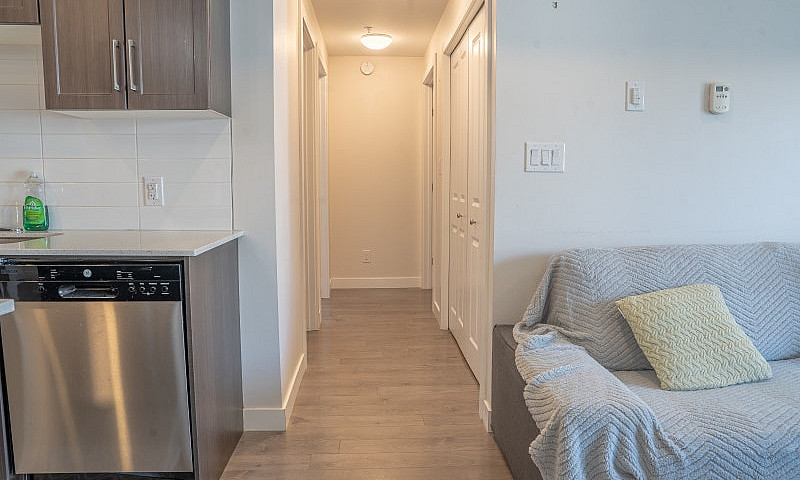 Beautiful 2-Bedroom,...