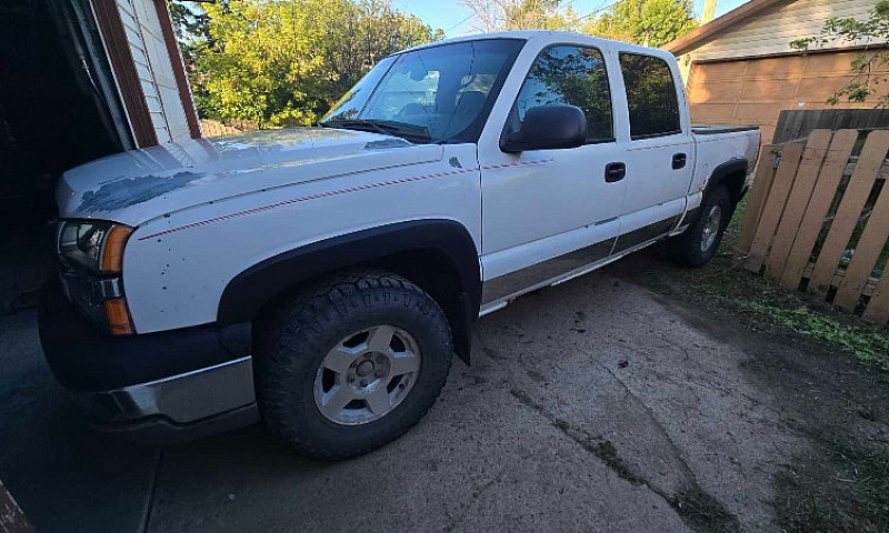 2005 Chevrolet Silve...