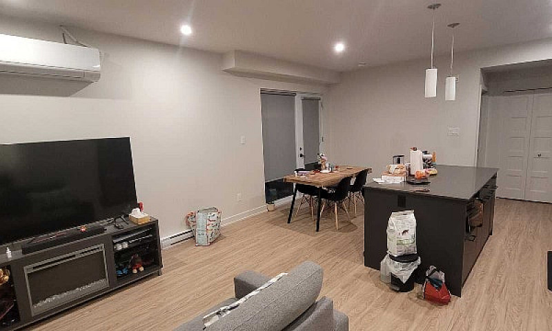 2 Bedroom Apartment ...