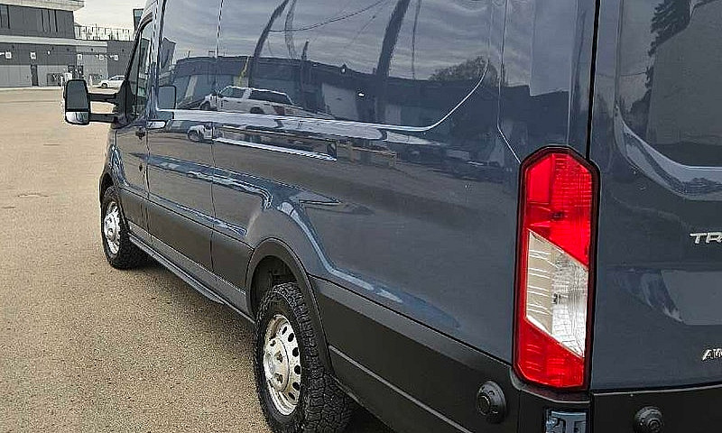 Ford Transit Awd 202...