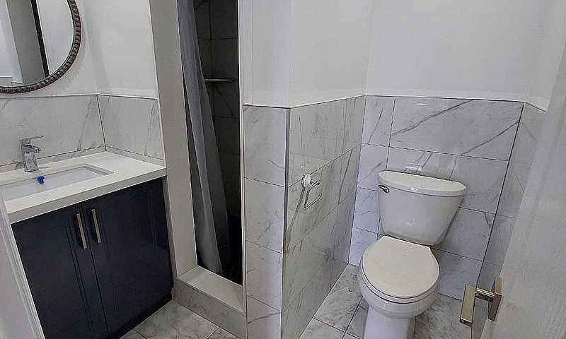 Beautiful 1 Bedroom ...