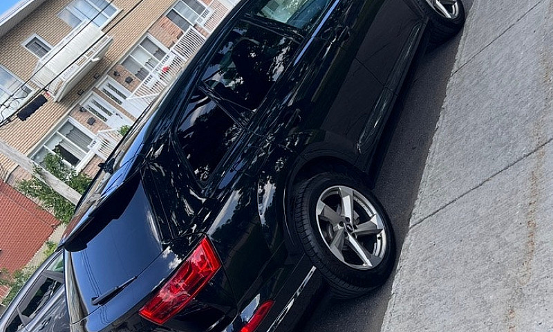 Audi Q7 2019...