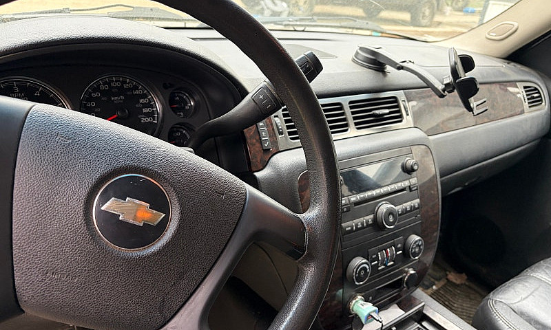 Chevy Suburban ...