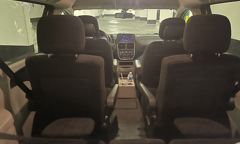 Dodge Caravan 2013 ...