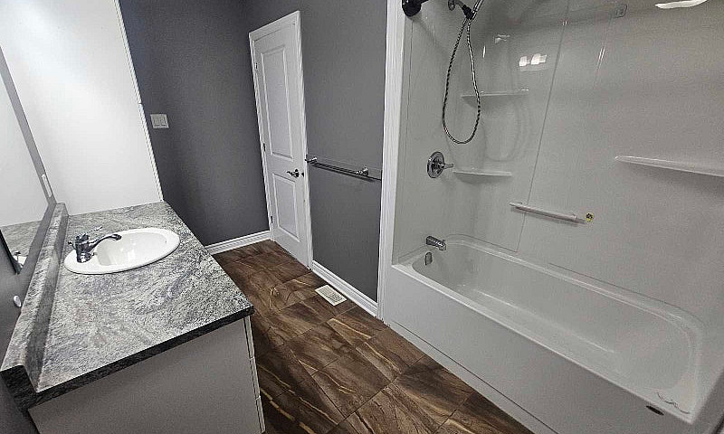 2 Bed 1 Bath House I...
