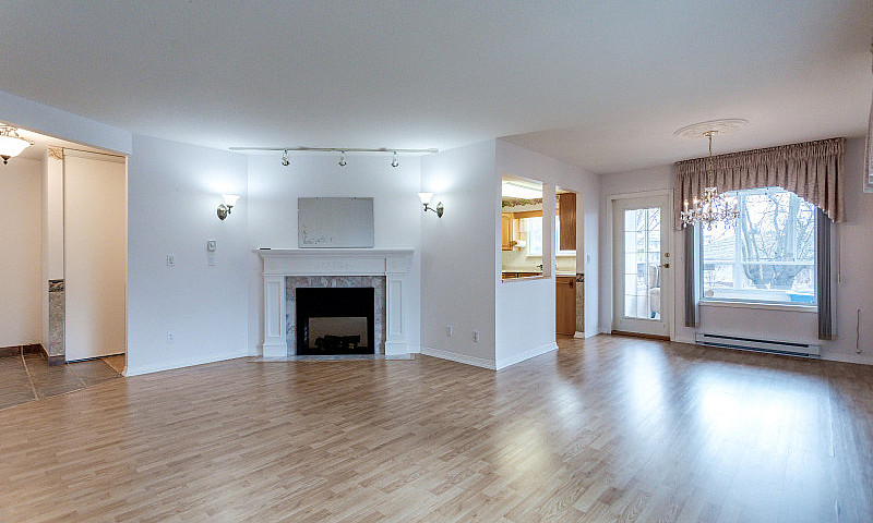 2B/2B Condo In The M...