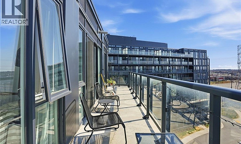 3 Bed 2 Bath Condo C...