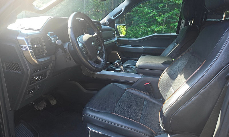 2024 Ford 150 Lariat...