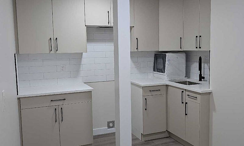 Legal Basement For R...