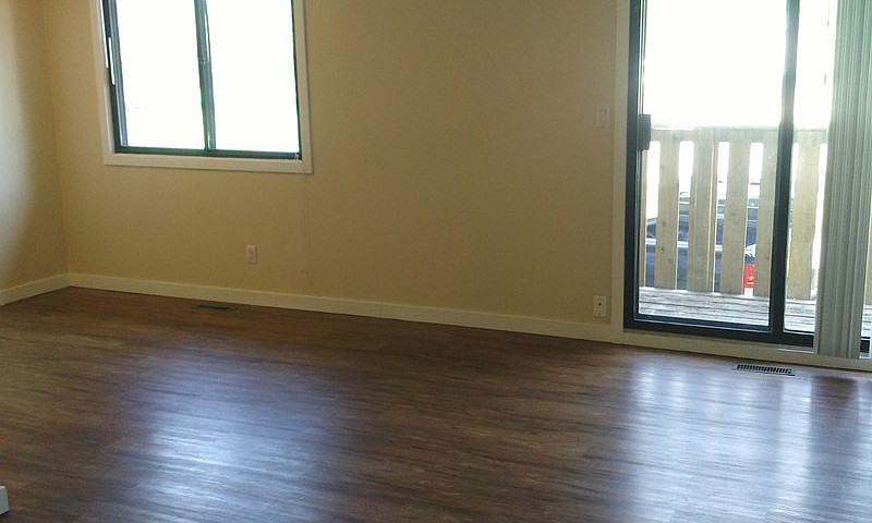 Sweet Deal: Two Bed/...