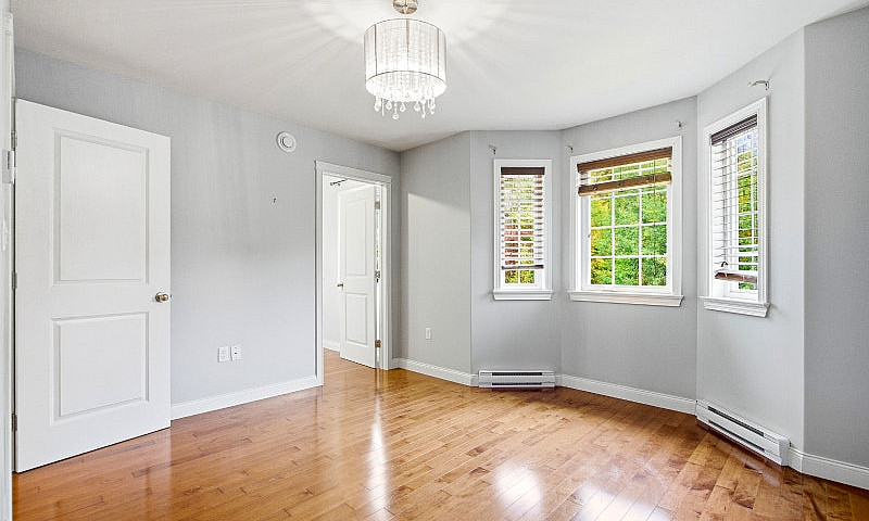 3-Bdrm Home With Det...