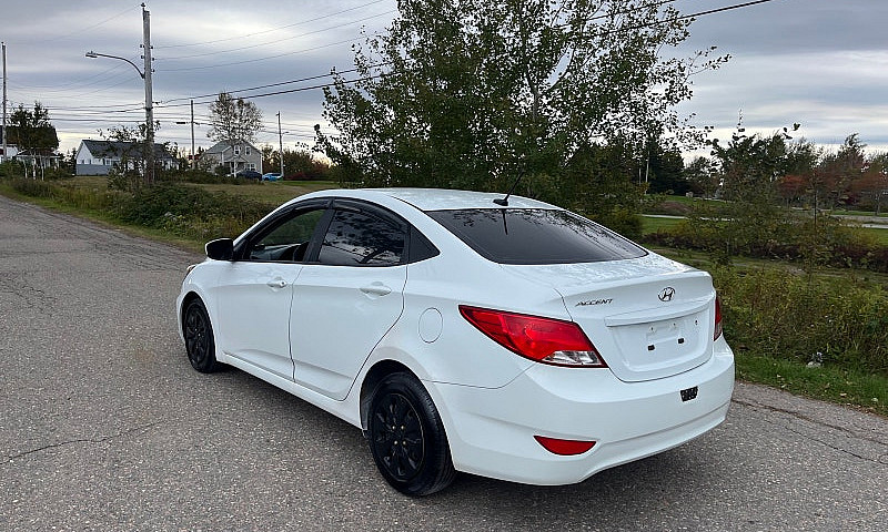 2016 Hyundai Accent ...