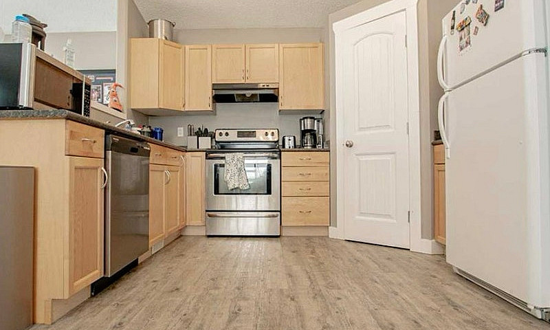 3 Beds 2 Baths - Hou...