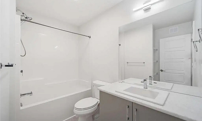 Private Sale! House ...