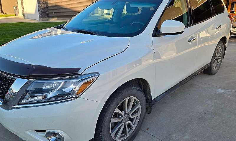 2015 Nissan Pathfind...