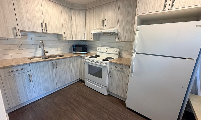 2 Bedroom Condo For ...