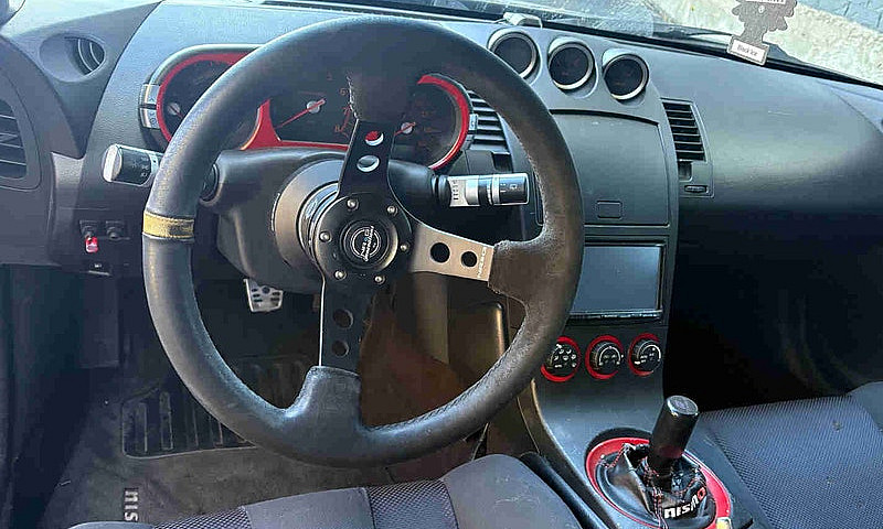2005 Nissan 350 Z...