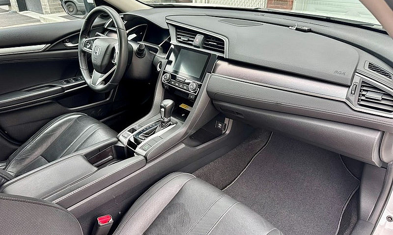 Honda Civic Touring ...