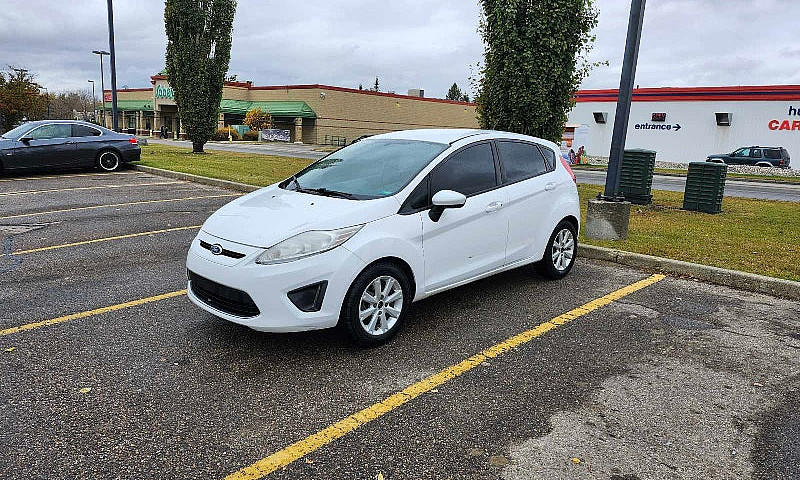 2011 Ford Fiesta...