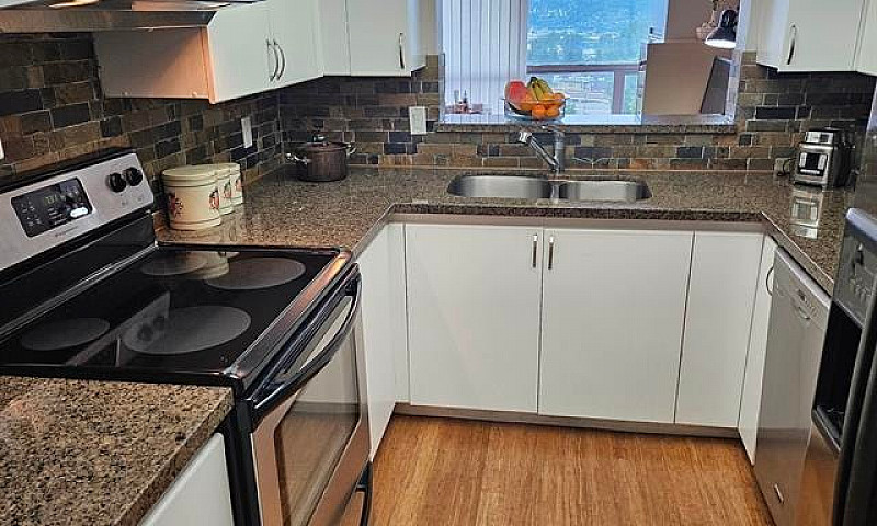 Central City 1 Bed +...