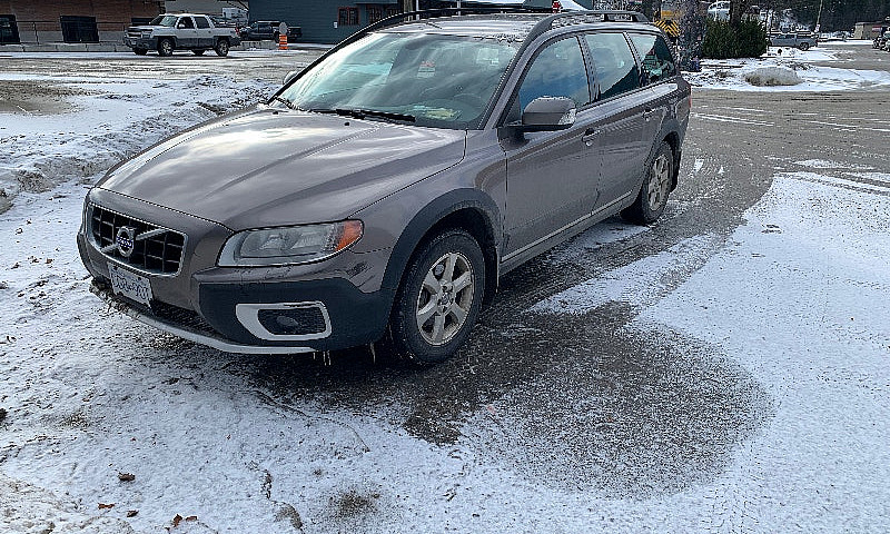2010 Volvo Xc70...