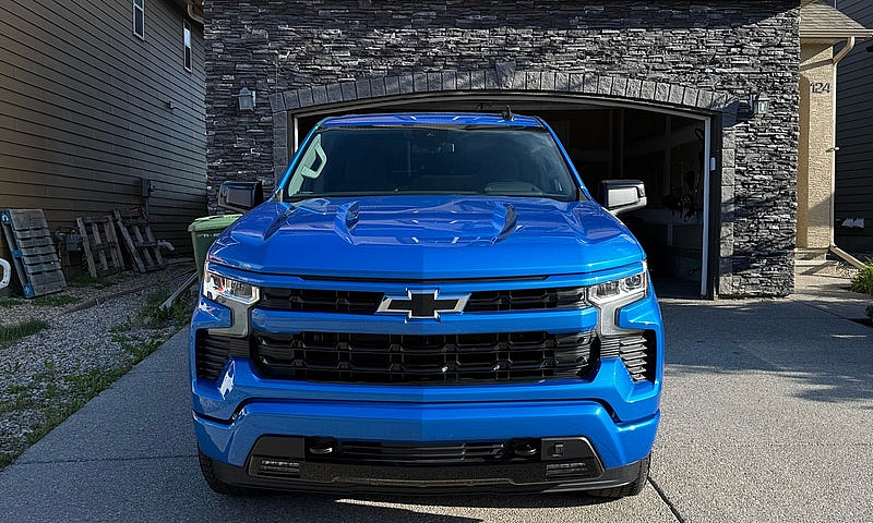 2025 Silverado Rst 5...