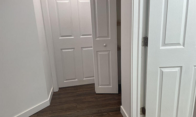 Spacious 2 Bedroom B...