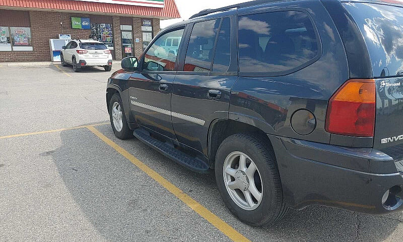 2006 Gmc Envoy...
