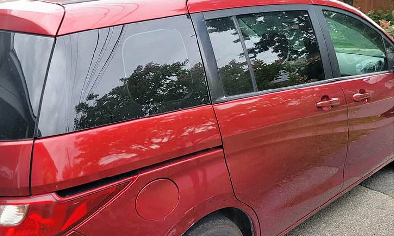2014 Mazda Mazda5...