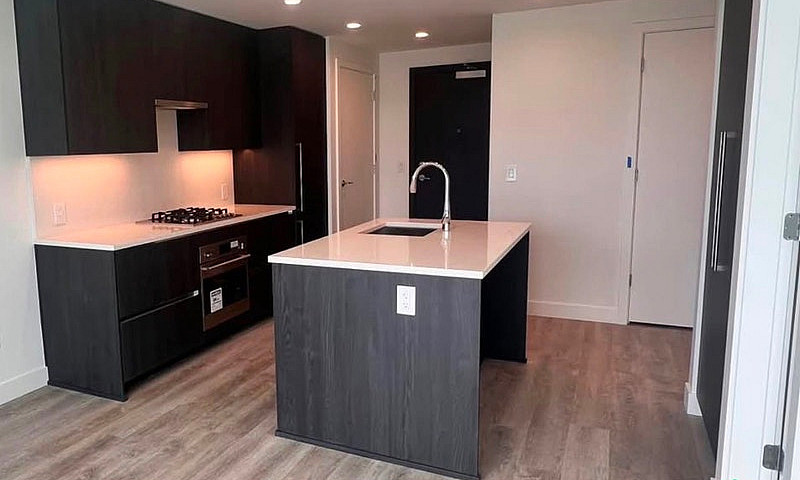 Waterfront Condo! Se...