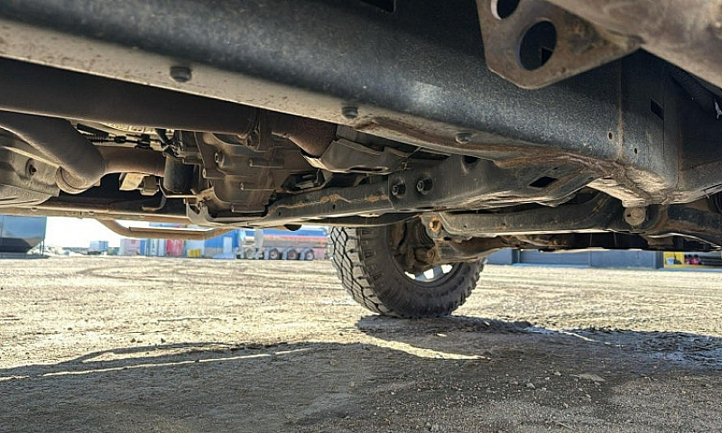 2017 Toyota Tundra T...