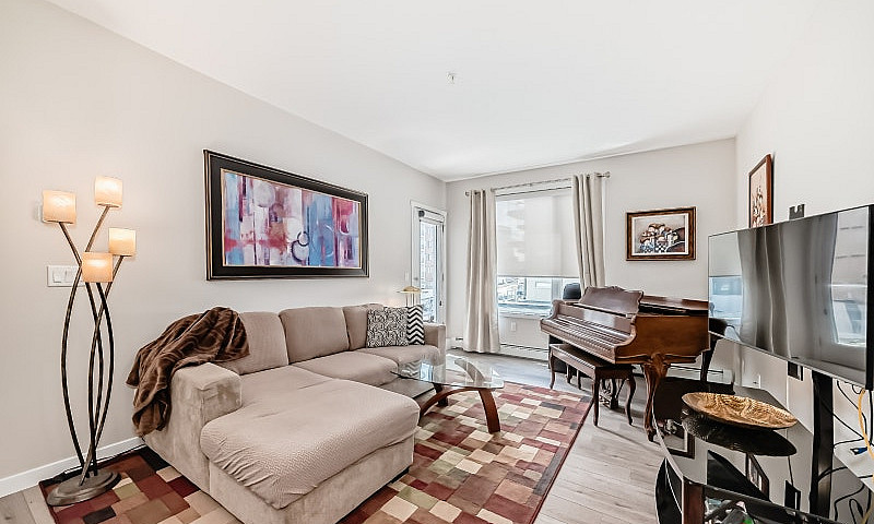 Large 4Th Floor Sw C...