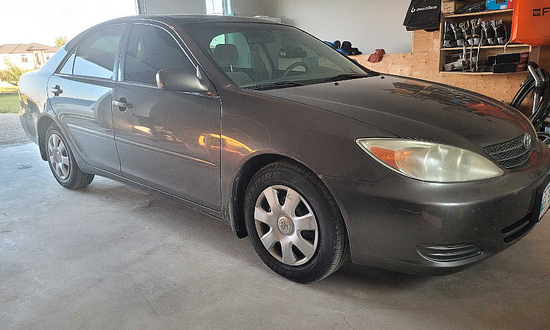 2004 Toyota Camry Le...