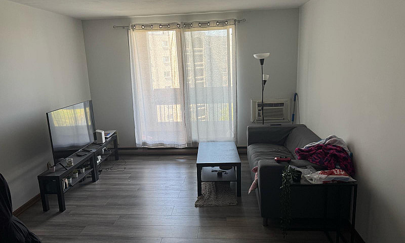 2 Bedroom Condo On P...