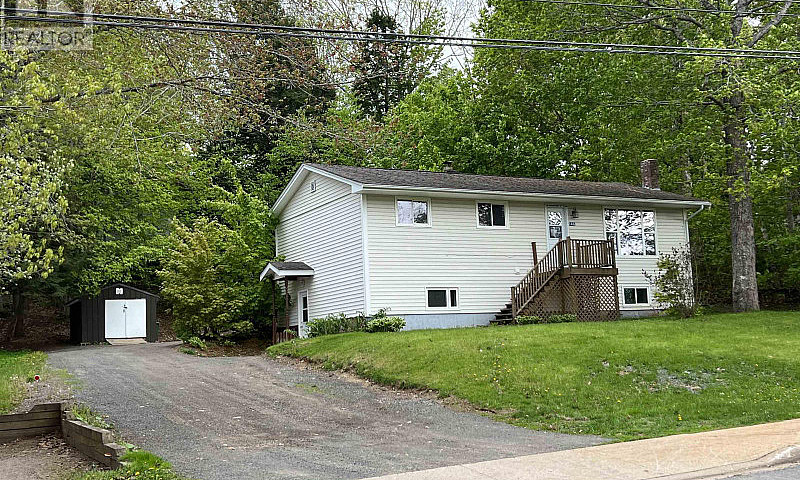 2 Bedroom Duplex For...