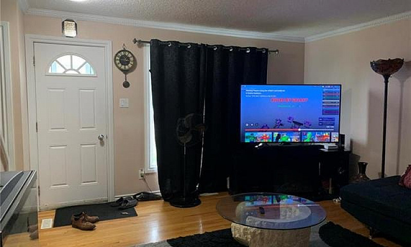 4 Bedroom House For ...
