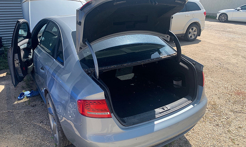 2011 Audi A4 Quattro...