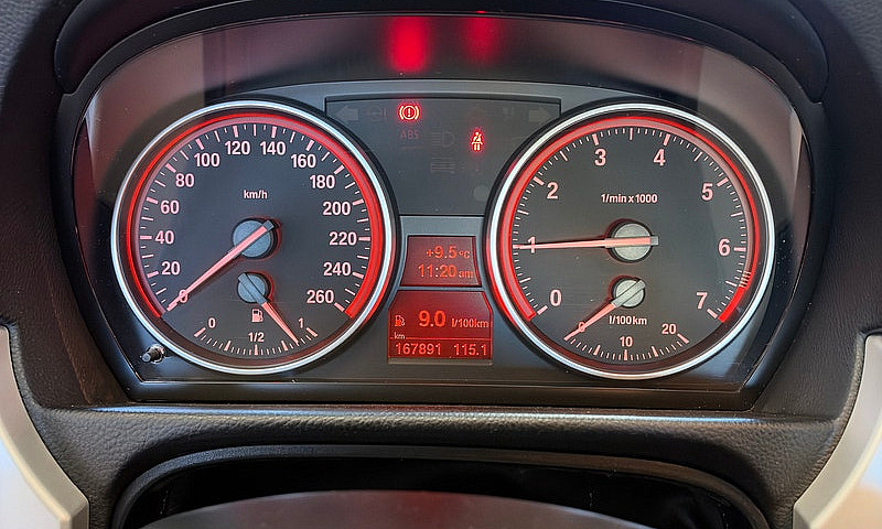 Bmw 323I 2011...