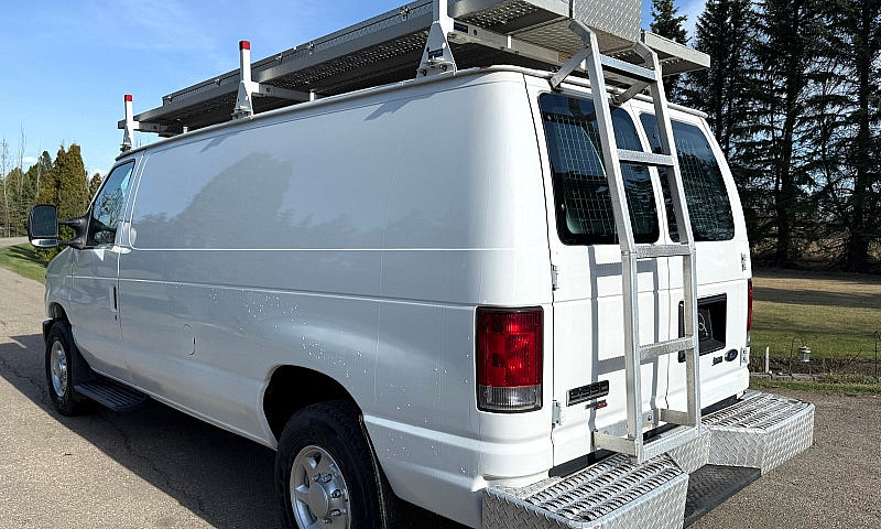 2012 Ford E350 Cargo...