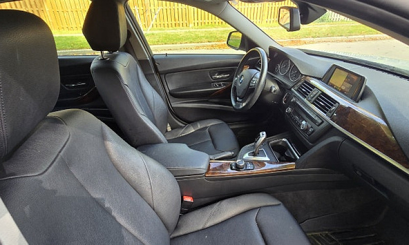 2013 Bmw 328I Xdrive...