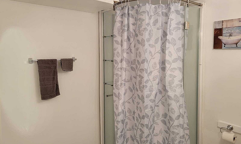 Furnished Cozy 2 Bed...