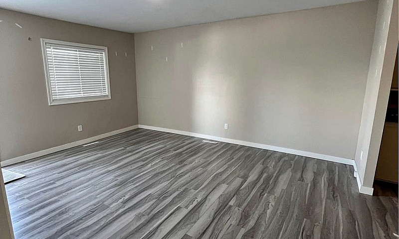 House For Rent Regin...